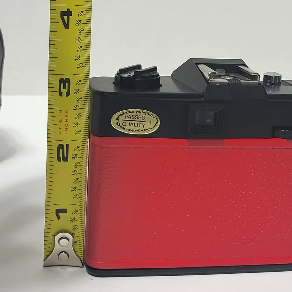 Vintage DH-1000 35mm Film Camera Red Black 50mm‎ Lens Case Strap Taiwan*